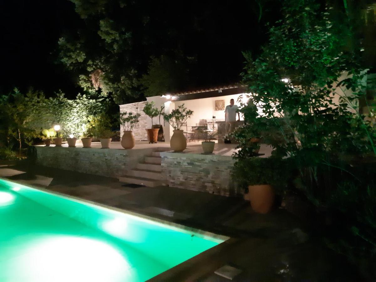 Les Chambres Manon - Piscine, Spa, Tennis Belcodene Dış mekan fotoğraf