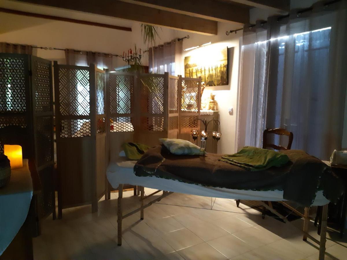 Les Chambres Manon - Piscine, Spa, Tennis Belcodene Dış mekan fotoğraf